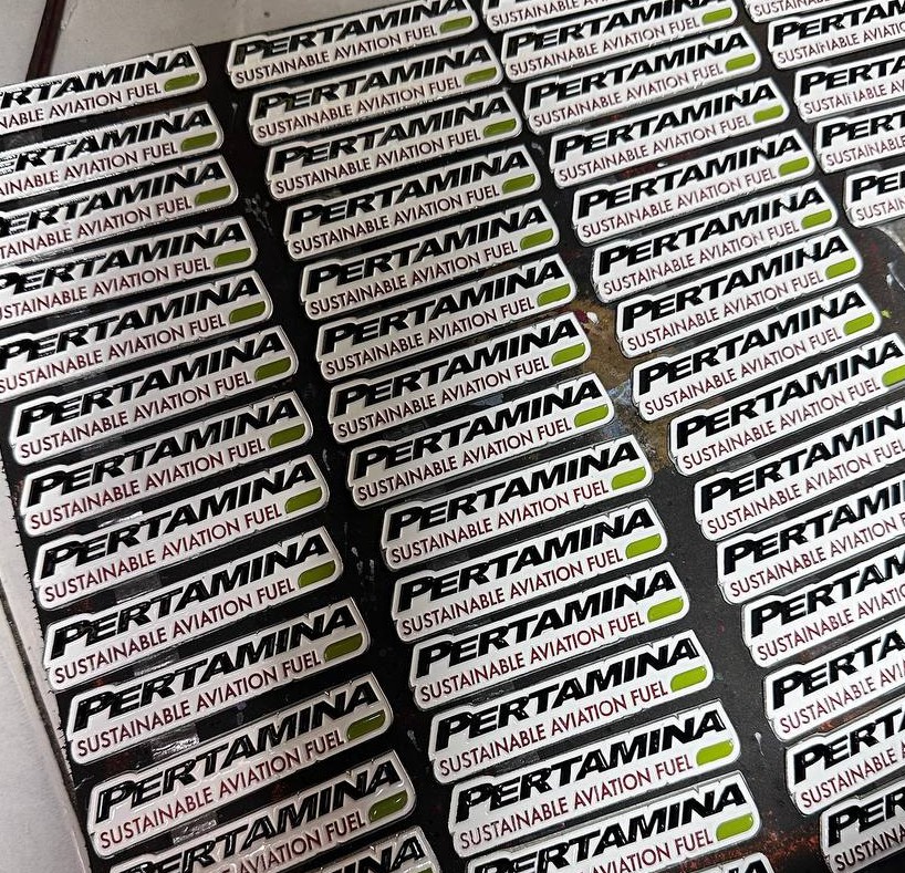 Jasa Bikin Pin Enamel