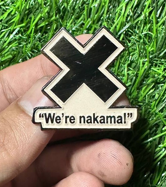 Custom Pin Logam Hitam Glossy Lapis Chrome Tebal 1.5mm